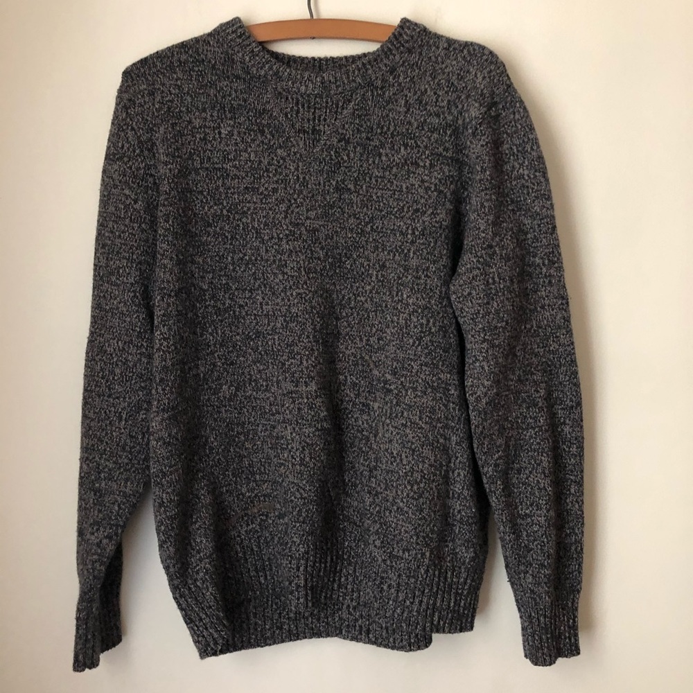 Women’s sweater